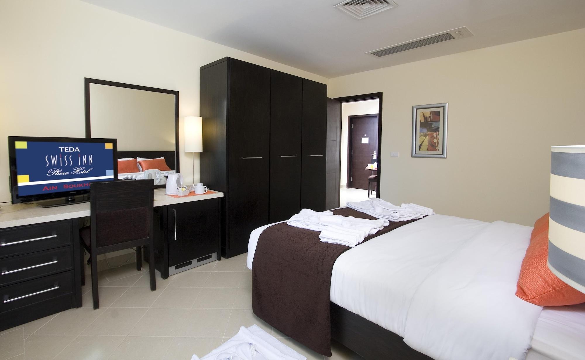 Swiss Inn Teda Hotel & Aqua Park 艾因苏赫纳 外观 照片